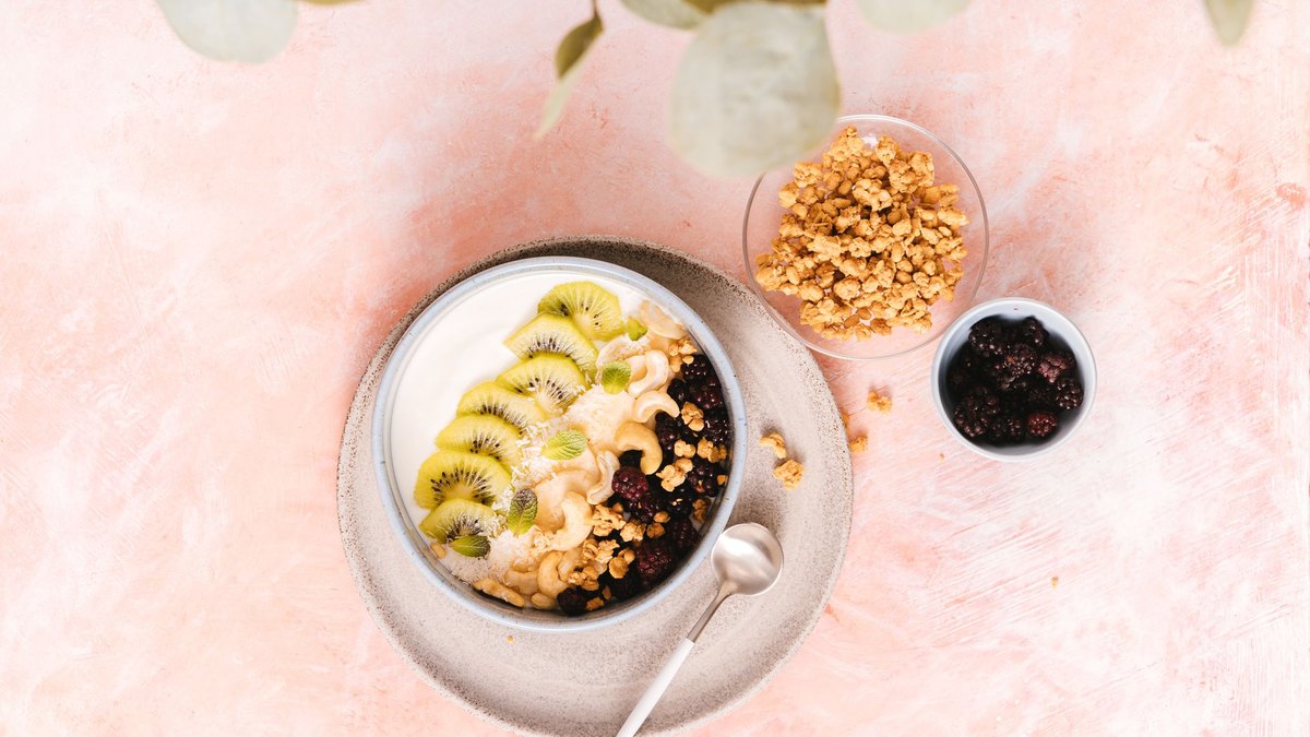 Fermented Foods and Probiotics: What the Evidence Actually Shows