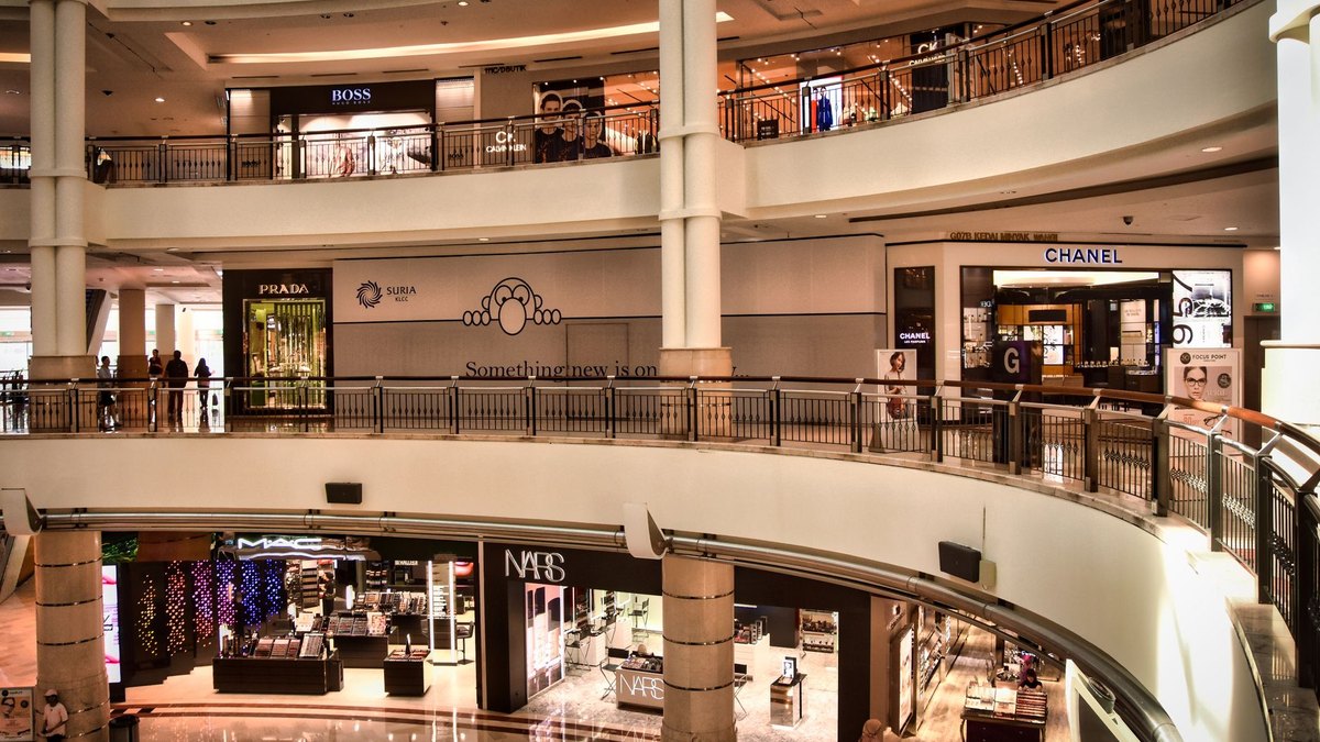 Lifestyle Inflation: Why a Raise Never Feels Like Enough