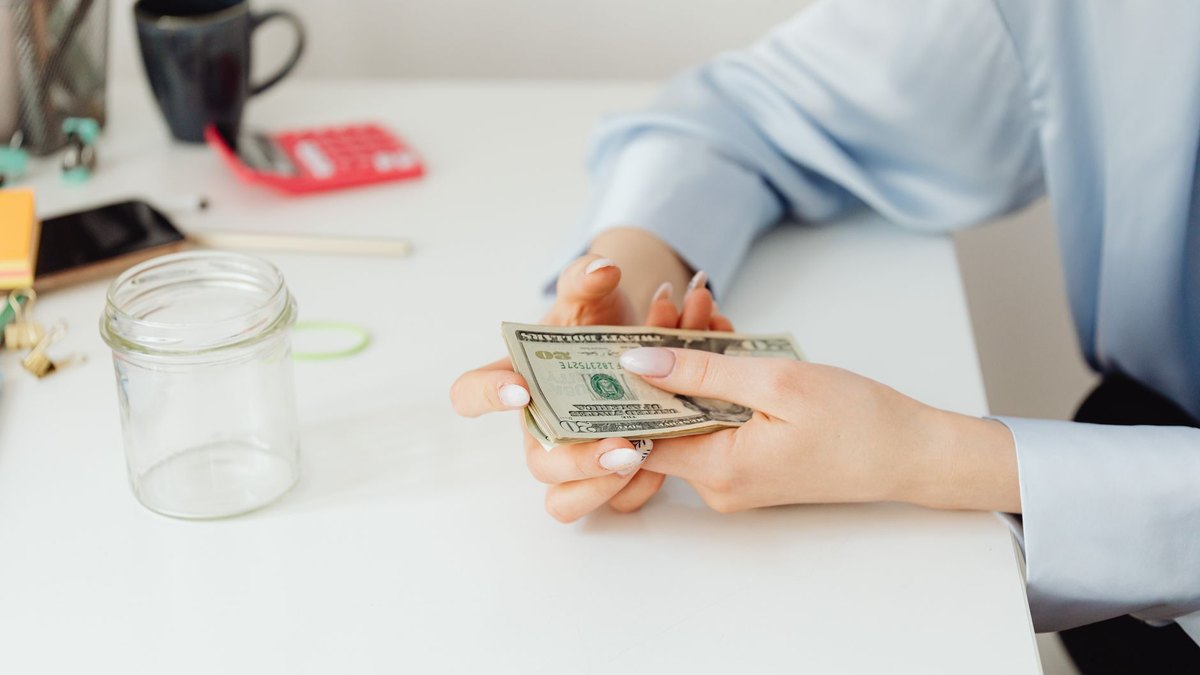 Pay Yourself First: The Money Habit That Runs on Autopilot