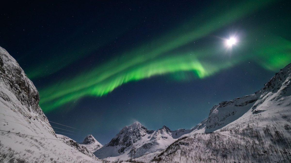 The Hessdalen Lights: Norway's Glowing Valley Mystery