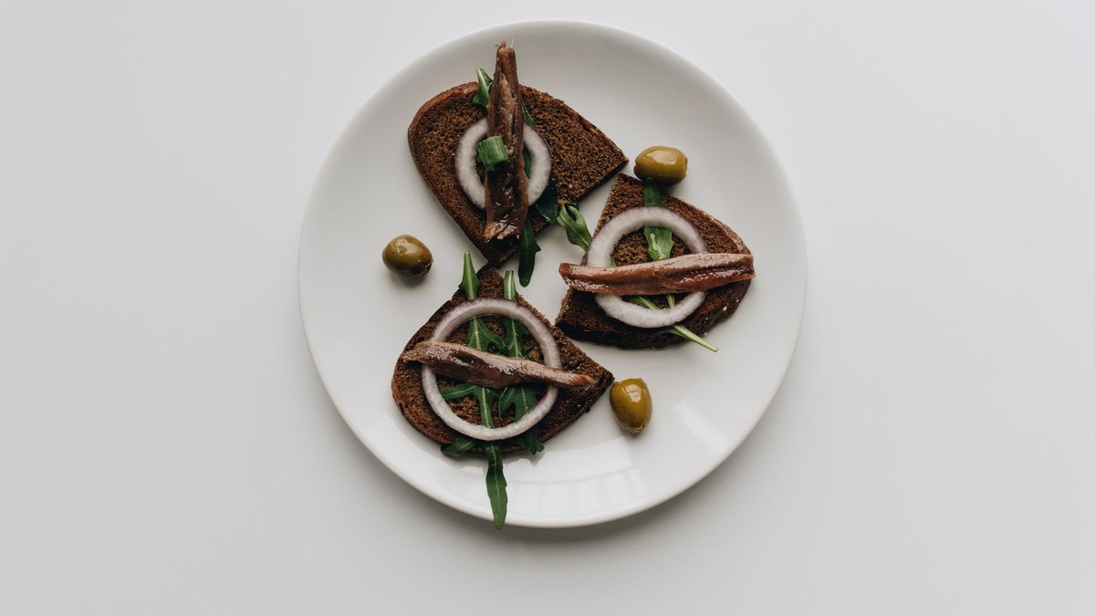 The Mediterranean Diet: Why It's Considered the Healthiest Way to Eat