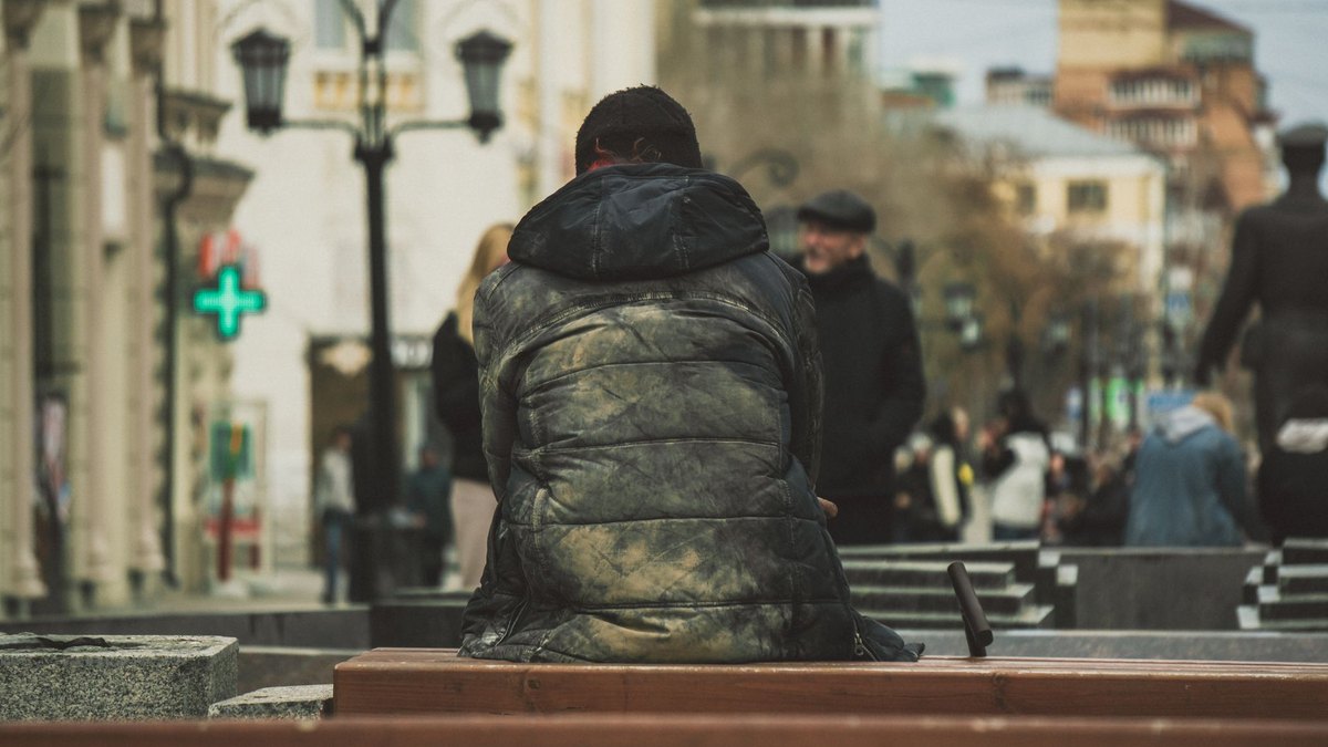 The Spotlight Effect: Why You Feel Everyone Is Watching (They're Not)